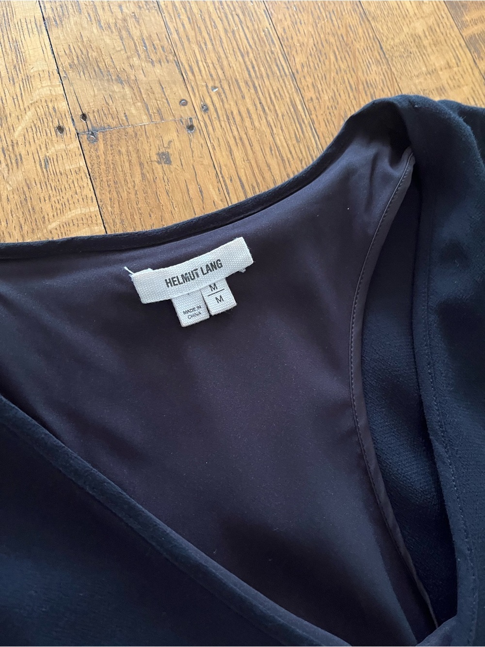 Helmut Lang Black V‑Neck Relaxed Maxi Dress - Picture 5 of 11